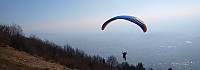 Abflug in die Thermik vom Monte Grappa